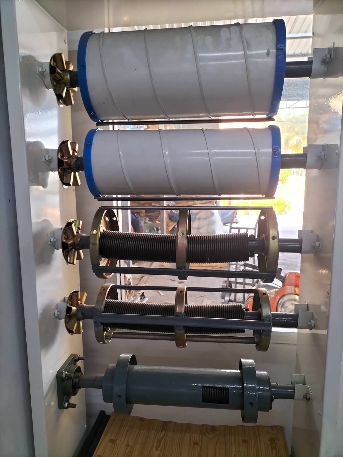 เพลาประตูม้วนขนาดต่างๆ