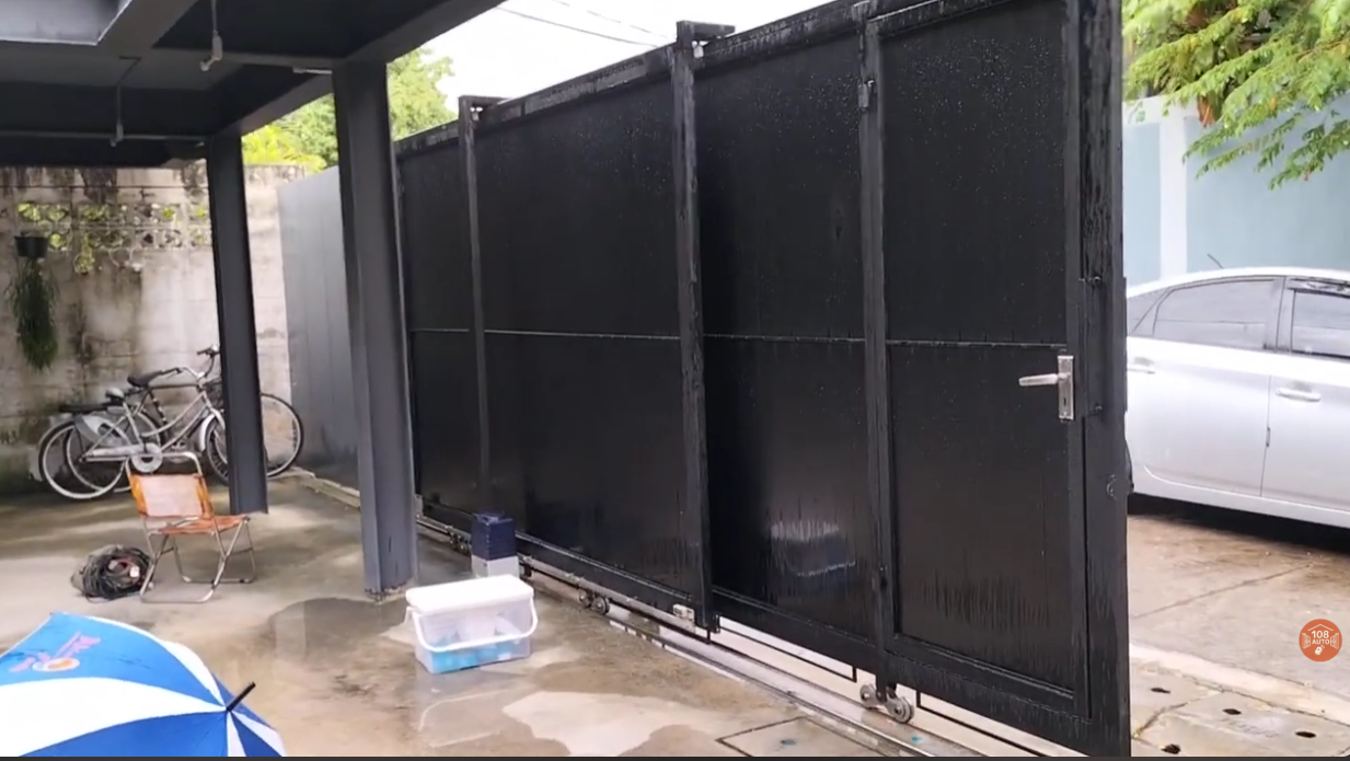 ประตูบานซ้อนรีโมทไฟฟ้า 500kg สำหรับบ้าน